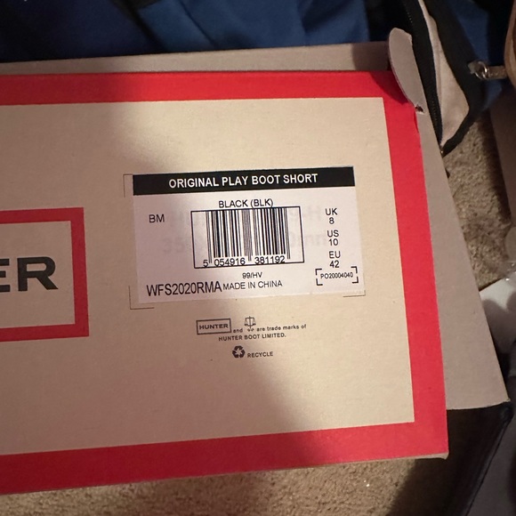 HUNTER rain boots - Picture 3 of 3